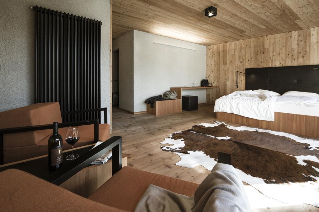 Junior Suite Annex,1588135161:JPEG